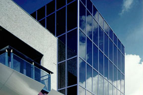 APS factory PV cube